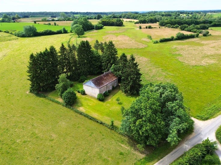 CHARACTERFUL HOME IN THE HEART OF THE COUNTRYSIDE – 4 BEDROO