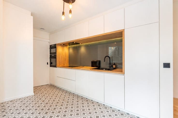 Bijna-nieuwbouwwoning met 4 slpks in hartje Zwijndrecht