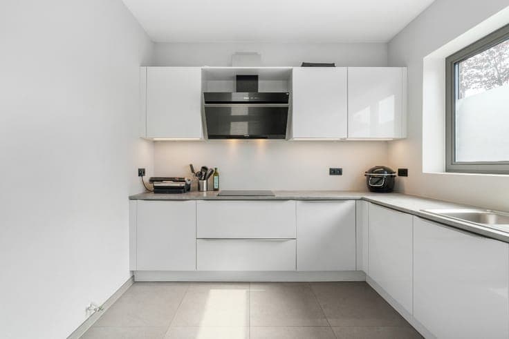 Energy Efficiently Renovated Villa, 5 Bedrooms in Dilbeek