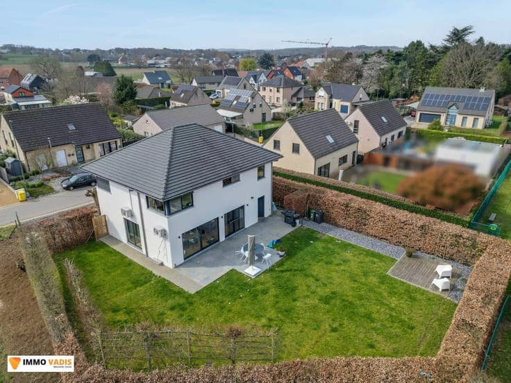 Sale - House Bekkevoort - 699,000 €