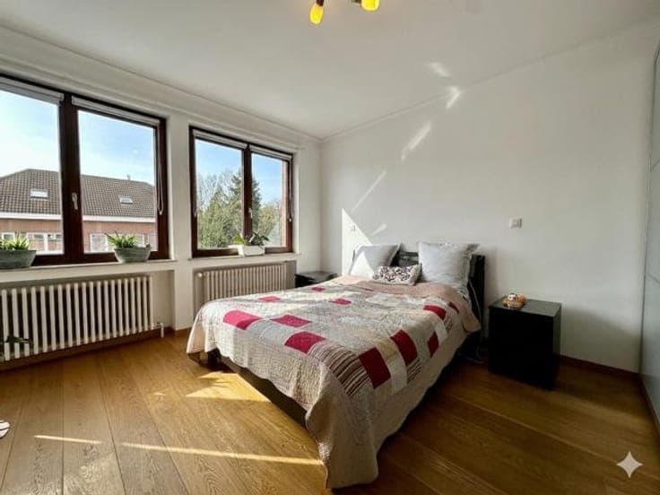 Single-family home: Marcel Thiry district / European School