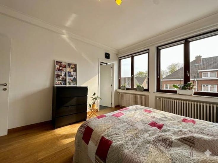 Single-family home: Marcel Thiry district / European School