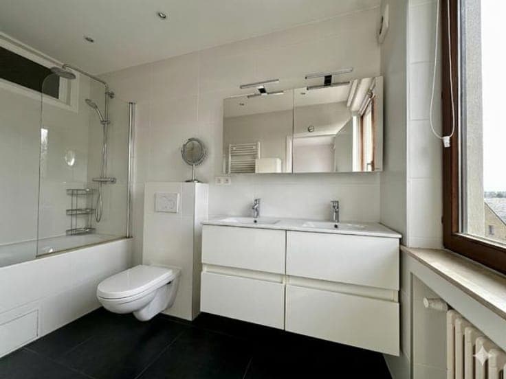 Single-family home: Marcel Thiry district / European School