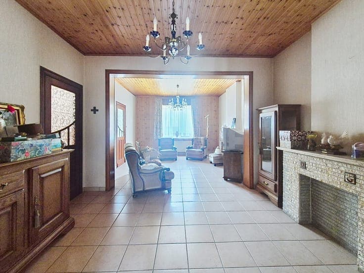 Maison villageoise à moderniser avec de belles possibilités
