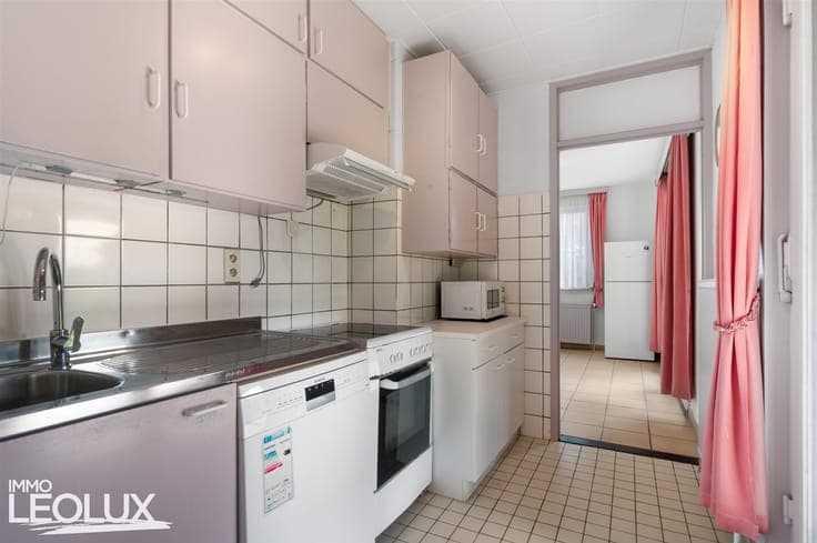 Home in a prime location with stunning views in Asse for sal