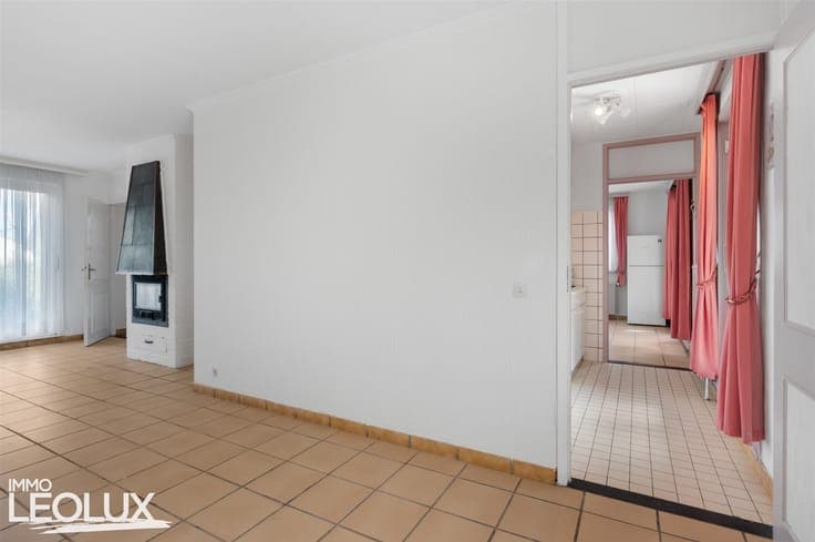 Home in a prime location with stunning views in Asse for sal