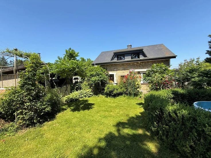 Sale - House Waimes - 345,000 €