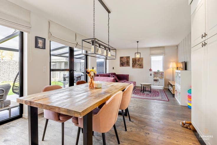 Energiezuinige woning met 3 slaapkamers op topligging in ...