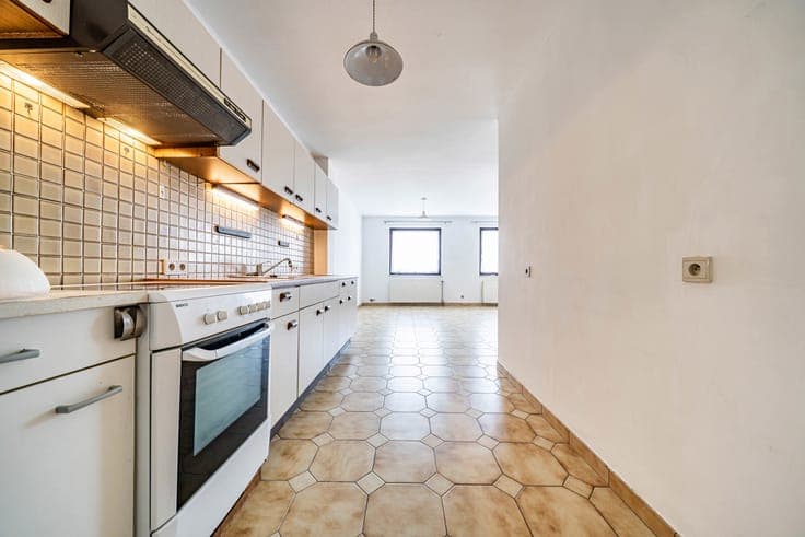 Investment property in Mont-sur-Marchienne
