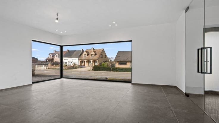 Zeer ruime woning met 4 slpks en tuin