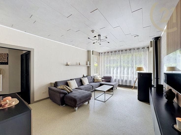 House in Frasnes-lez-Gosselies