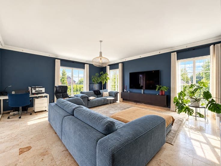 Te koop, ruime open bebouwing met opslagruimte (90m²) en ...