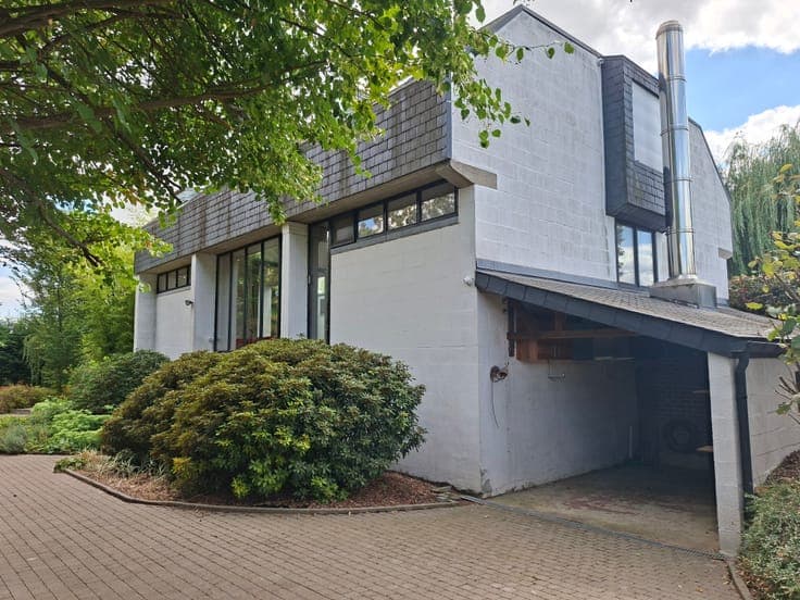 House in Saint-Symphorien