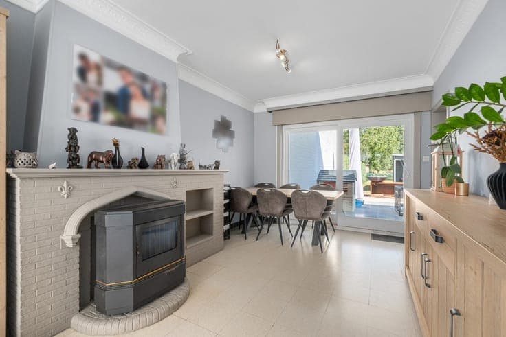 Move-in-ready family home for sale in Deerlijk