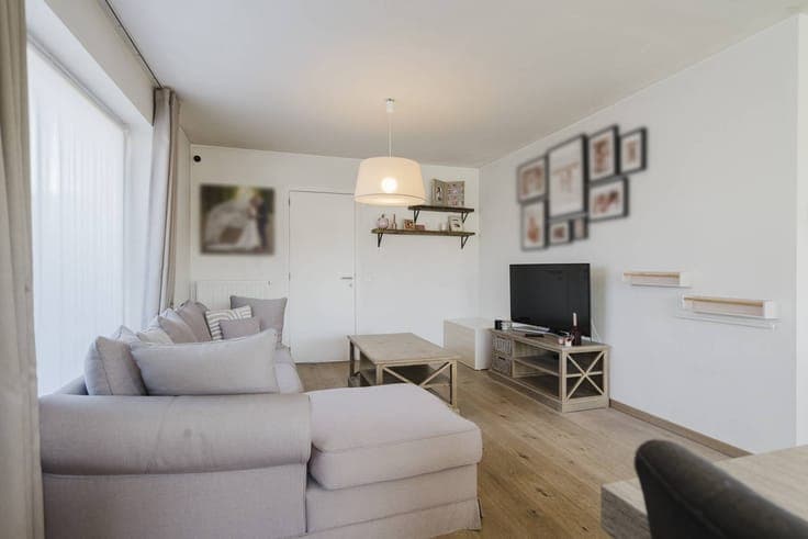 Recent semi-detached house with 3 bedrooms in Rollegem