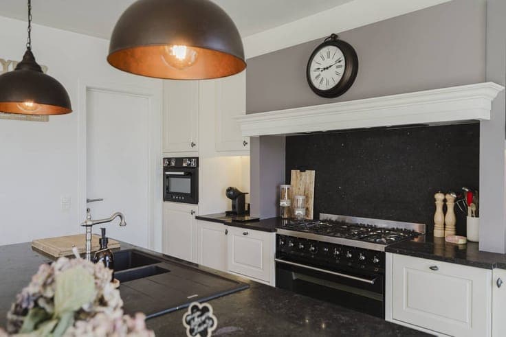 Recent semi-detached house with 3 bedrooms in Rollegem