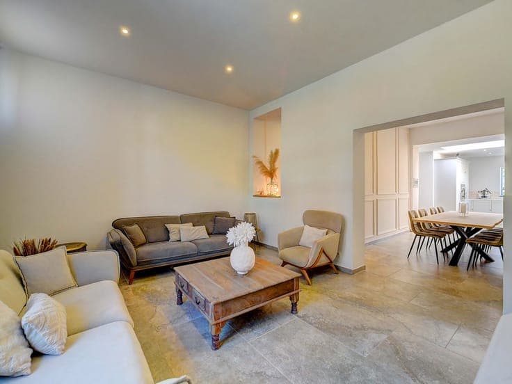 Renovated house with a lovely garden in Overijse!