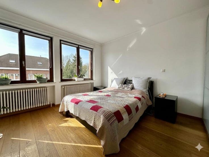 Single-family home: Marcel Thiry district / European School