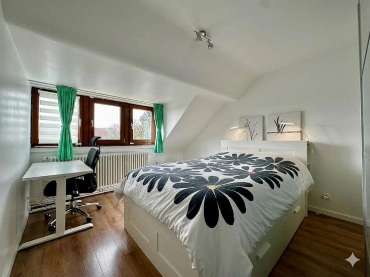 Single-family home: Marcel Thiry district / European School