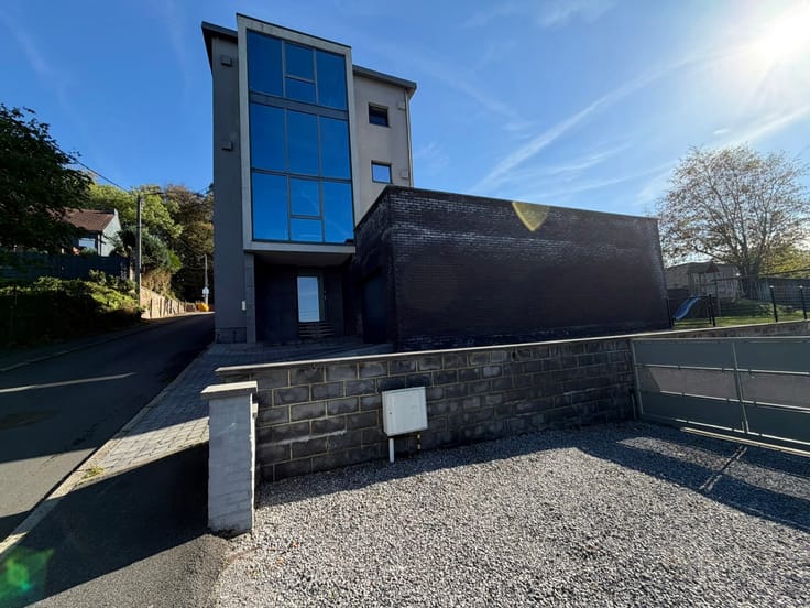 3-slaapkamerwoning, Manage