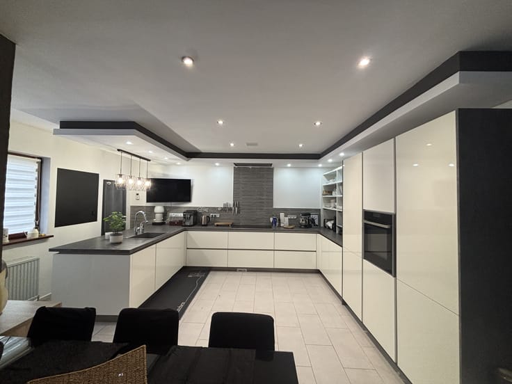 4-slaapkamerwoning met tuin, Sambreville
