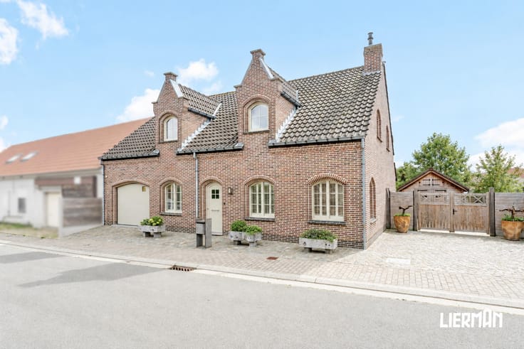 4-slaapkamerwoning met tuin, Lede