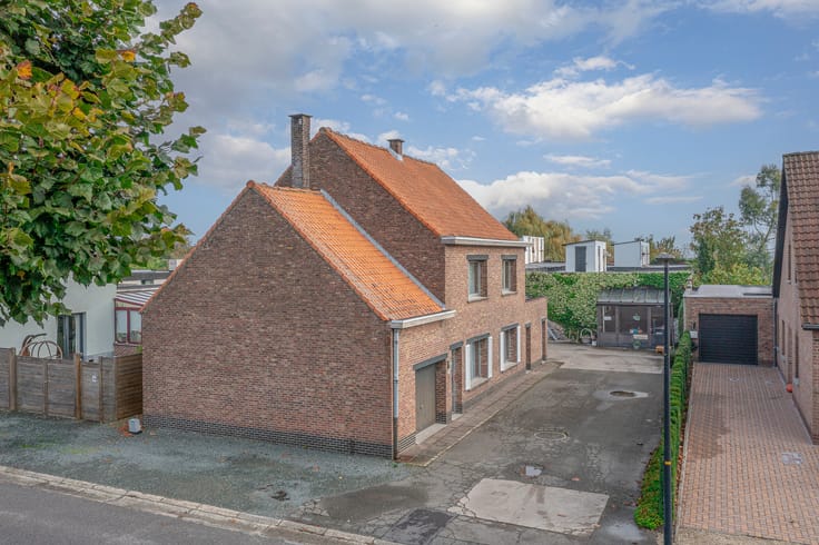 4-slaapkamerwoning met tuin, Asse
