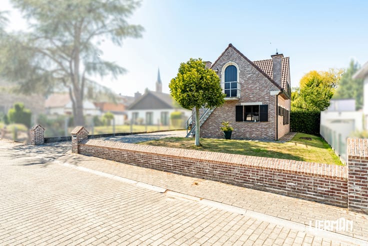 4-slaapkamerwoning met tuin, Denderleeuw