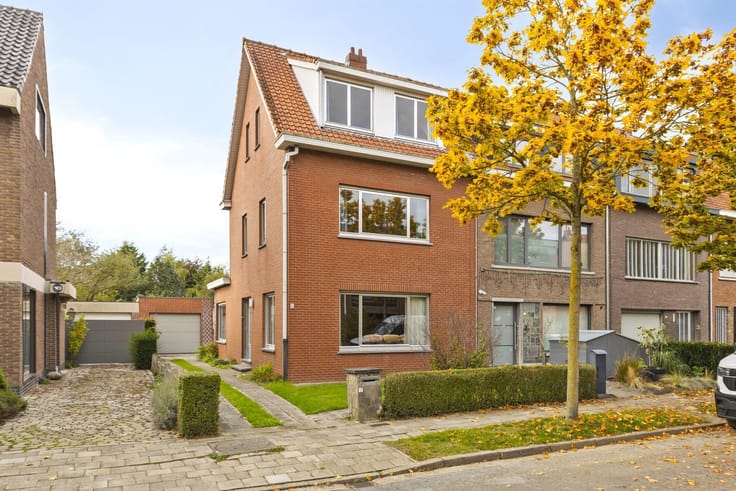 5-slaapkamerwoning met tuin, Edegem