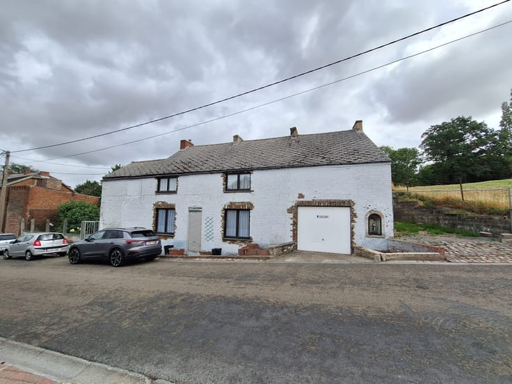 Woning, Leval-Trahegnies
