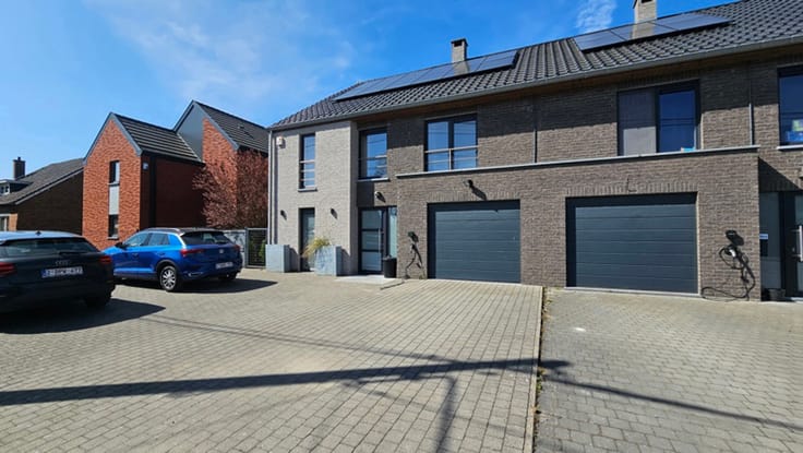 5-slaapkamerwoning met tuin, Jurbise