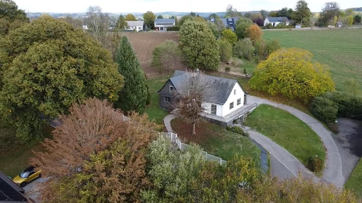 5-slaapkamerwoning met tuin, Léglise