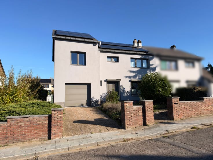 6-slaapkamerwoning met tuin, Roux
