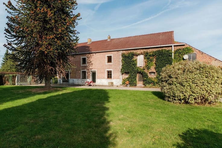 7-slaapkamerwoning met tuin, Profondeville