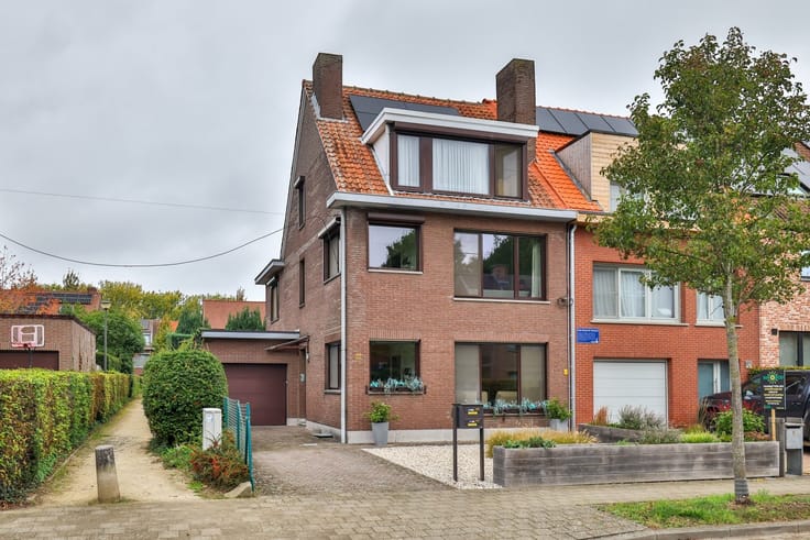 4-slaapkamerwoning met tuin, Mortsel