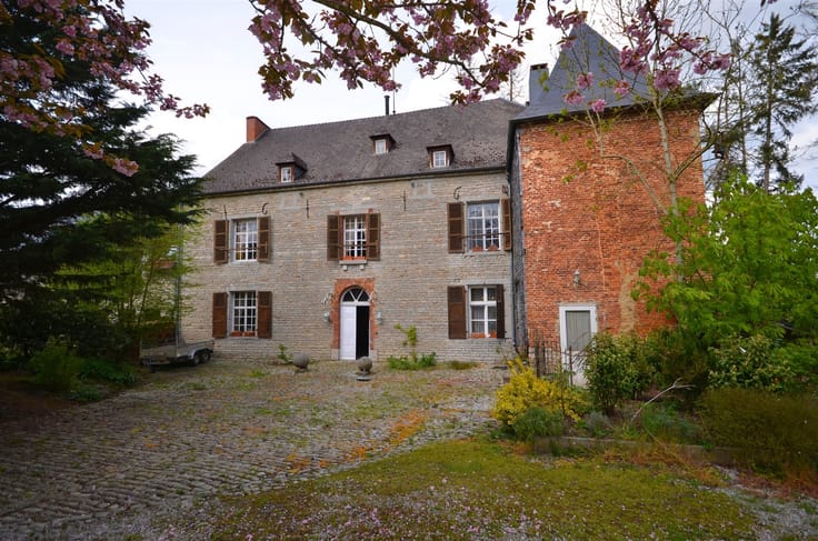 7-slaapkamerwoning, Couvin