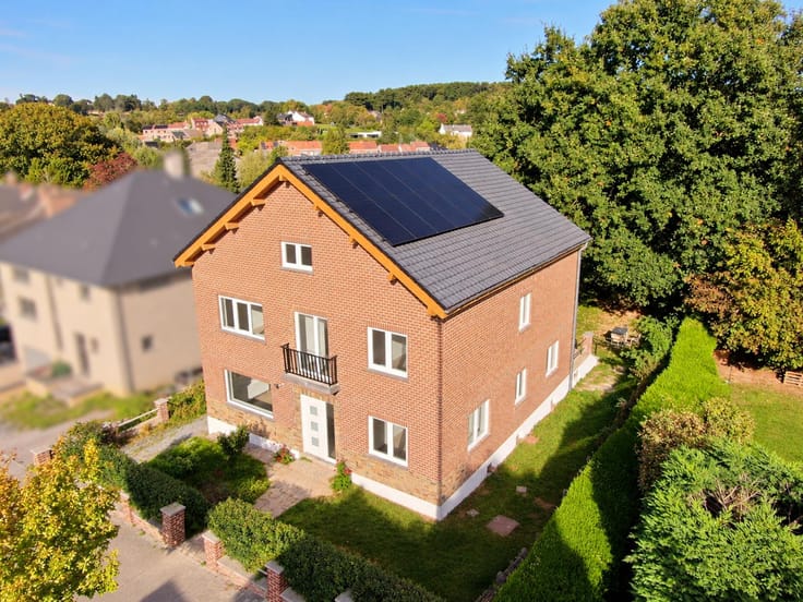 6-slaapkamerwoning met tuin, Braine-le-Château