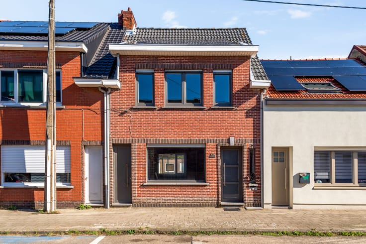 3-slaapkamerwoning met tuin, Hoevenen