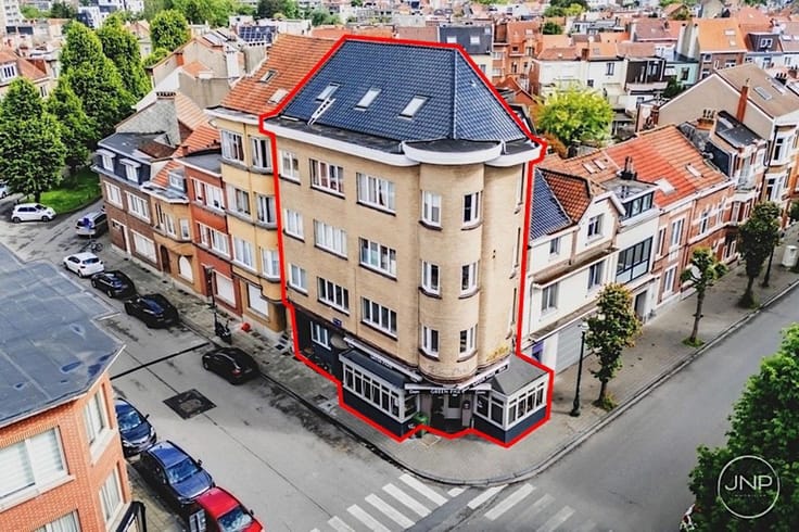 11-slaapkameropbrengsteigendom, Anderlecht