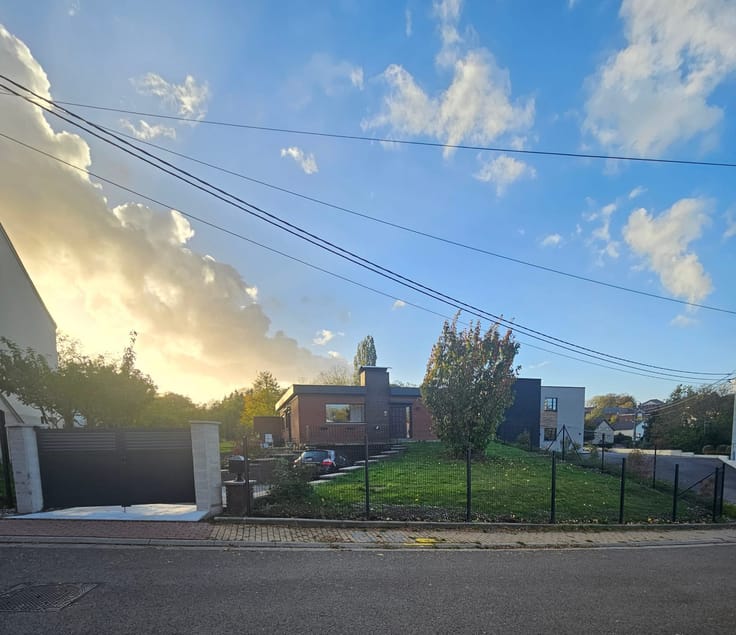 3-slaapkamerwoning met tuin, Charleroi