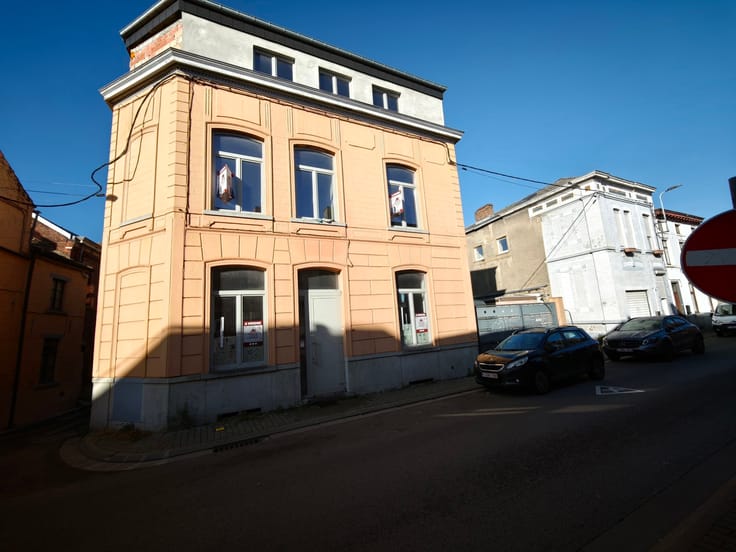 8-slaapkamerwoning, Trazegnies