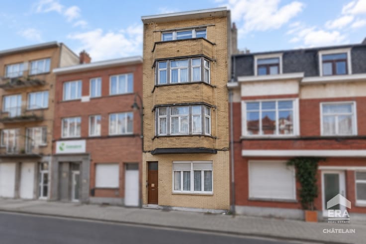 8-slaapkameropbrengsteigendom met tuin, Brussel