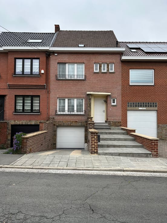 3-slaapkamerwoning met tuin, Charleroi