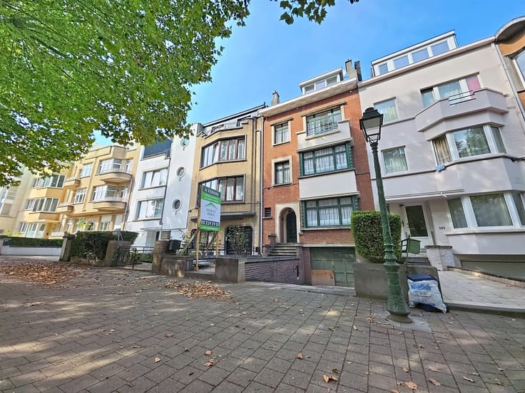 6-slaapkamerwoning met tuin, Laeken