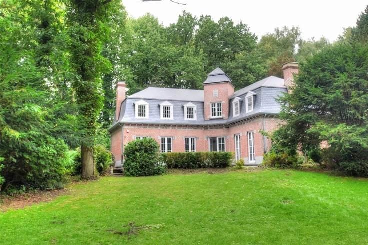 5-slaapkamerwoning met tuin, Bergen