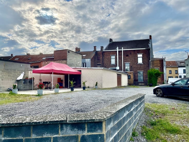 3-slaapkameropbrengsteigendom met tuin, Marcinelle