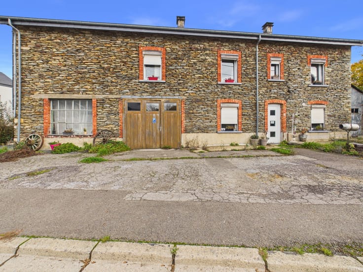 5-slaapkamerwoning met tuin, Léglise