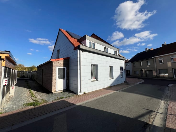 4-slaapkamerwoning met tuin, Mere