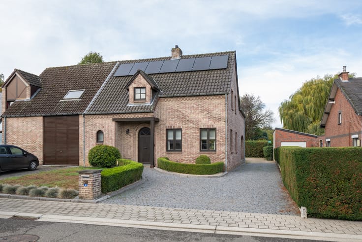 4-slaapkamerwoning met tuin, Bilzen