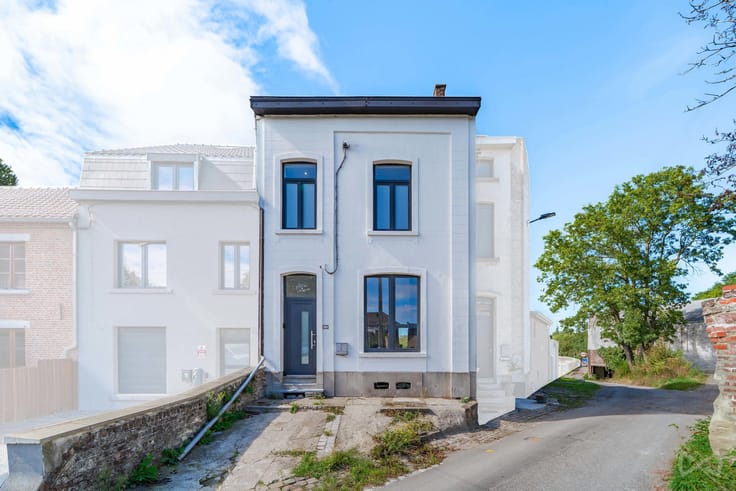 4-slaapkamerwoning met tuin, Jumet